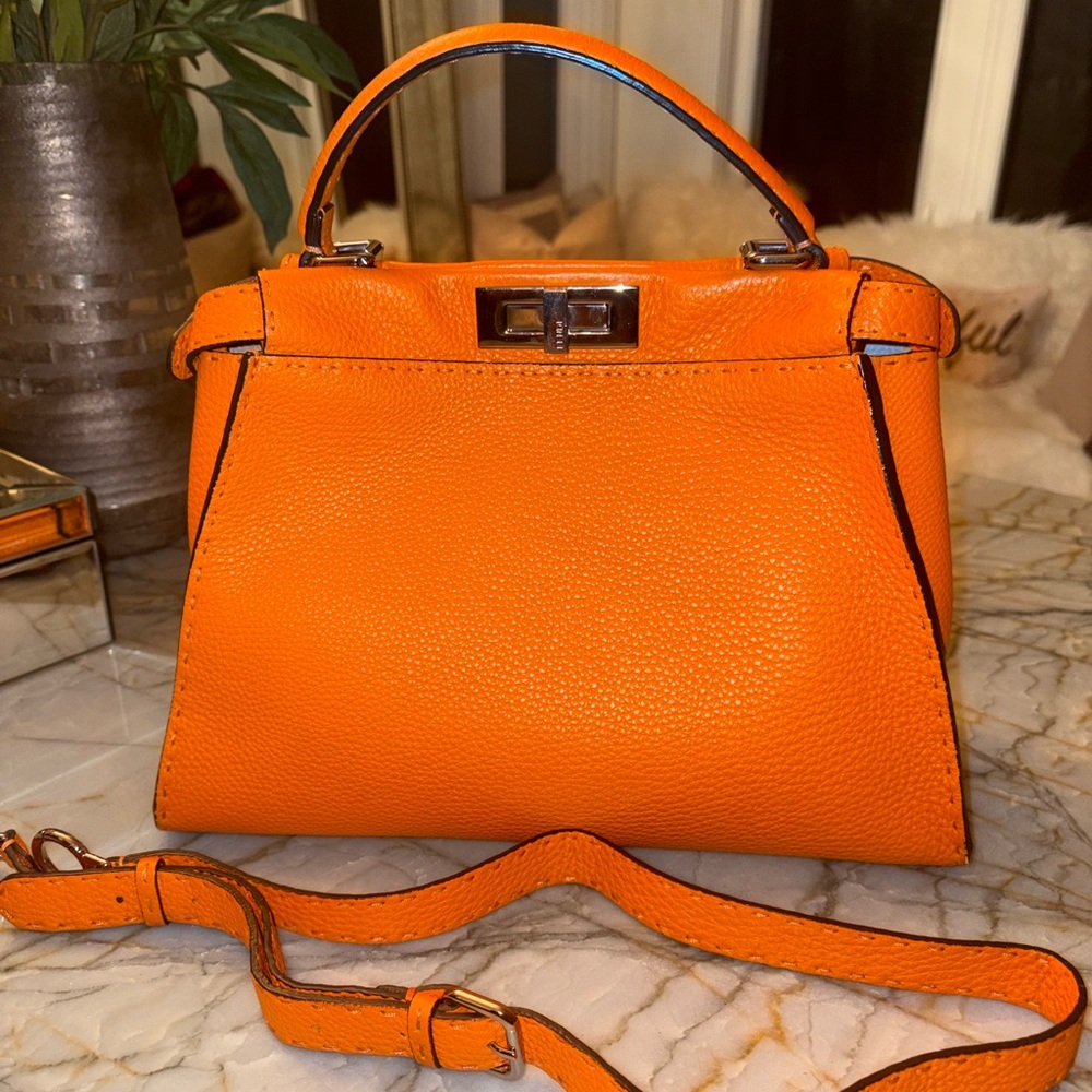Fendi peekaboo medium Orange Leather Handbag
